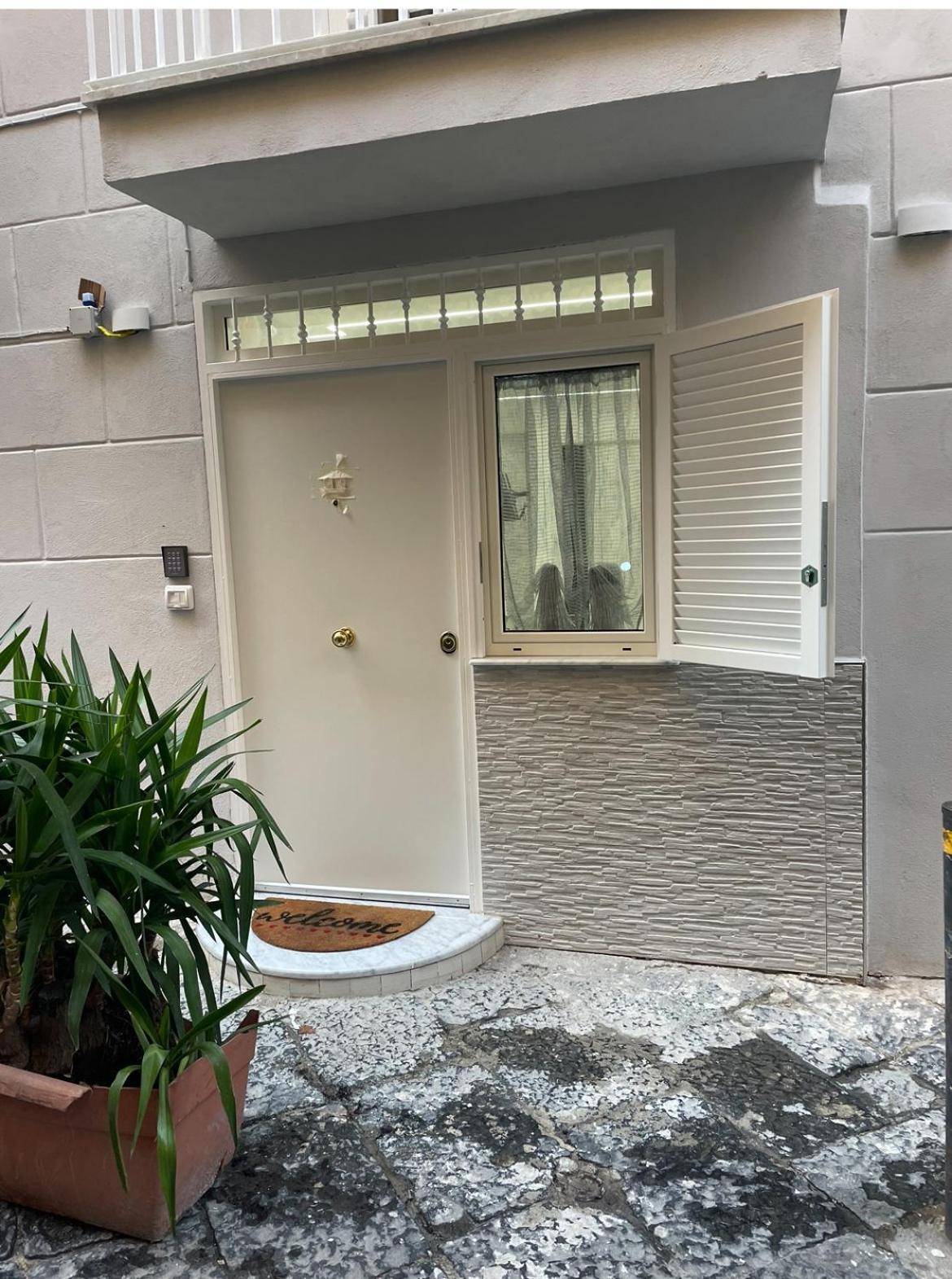 Apartment Metro Stazione-museo 500 M-appartamento Ed Elegante Dimora De Curtis Neapel